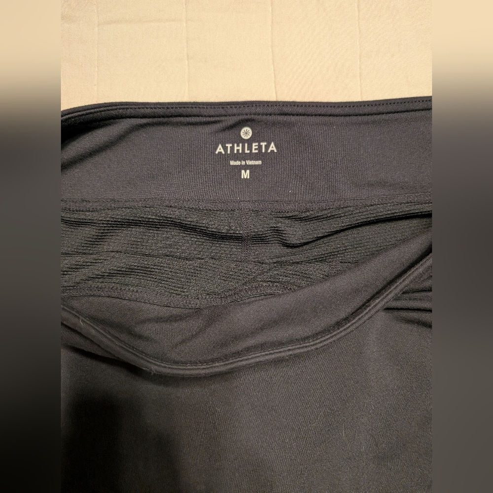 SALE -- Athleta Black Skirt, Women's Size Medium - Picture 2 of 8